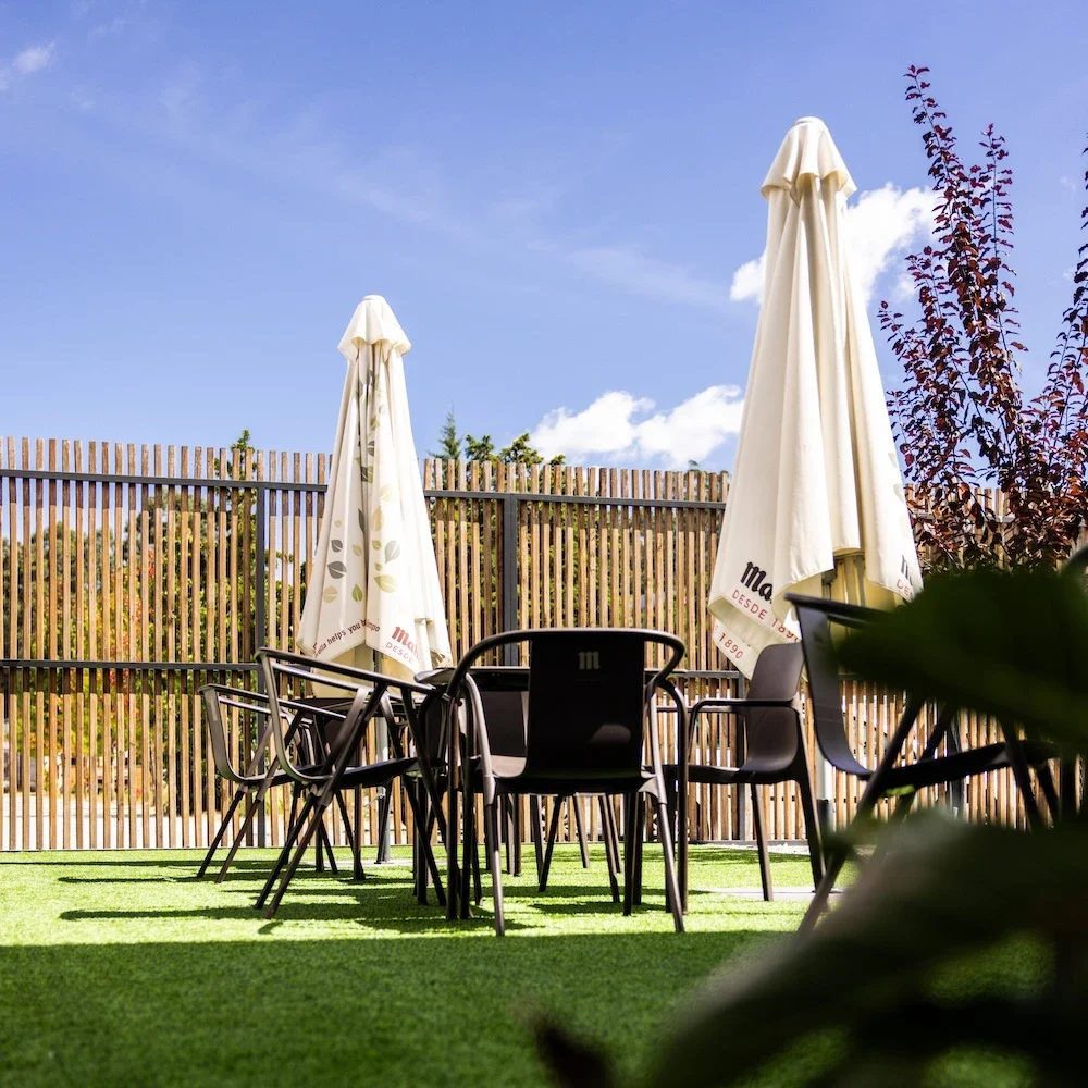 0bbf45f71890a4f8704d9204a2df9208